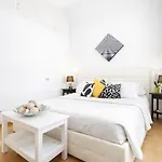 Luxury For 10 Vaticano S'peter Basilica Aircond Netflix - Sky Wifi Apartment Rome