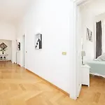 Luxury For 10 Vaticano S'peter Basilica Aircond Netflix - Sky Wifi Apartment