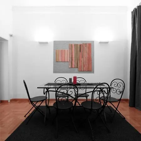 Apartamento Luxury Apartment For 10 Central Vaticano S'Peter Basilica Aircond Netflix - Sky Wifi *