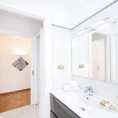 아파트 Luxury For 10 Vaticano S'peter Basilica Aircond Netflix - Sky Wifi 로마